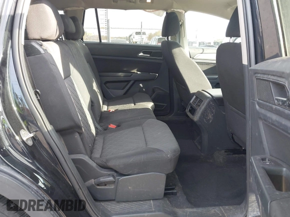 2018 Volkswagen Atlas Launch Edition с VIN 1V2HR2CA8JC500429, выставлен на аукционе IAAI как лот 40957780 с пробегом 69 353 миль миль и . История ставок и продаж доступна на DreamBid. Изображение 8.