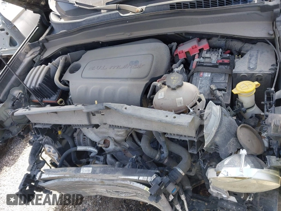 2018 Jeep Renegade Latitude with VIN ZACCJBBB5JPH00547, listed as a IAAI auction lot 41673532 with 88,167 mi miles and . Bid and sale history available at DreamBid. Image 10.