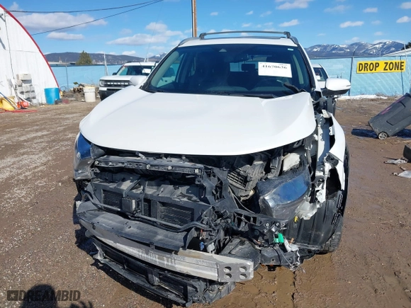 2019 Honda CR-V EX-L with VIN JHLRW2H81KX006771, listed as a IAAI auction lot 41670636 with 82,848 mi miles. Bid and sale history available at carsss.com. Image 6.