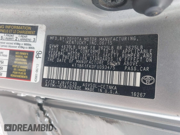 2015 Toyota Camry XLE with VIN 4T1BF1FK0FU093475, listed as a IAAI auction lot 42061877 with 131,618 mi miles. Bid and sale history available at carsss.com. Image 9.