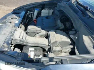 2018 Hyundai Santa Fe 2.4L with VIN 5NMZTDLB9JH071864, listed as a IAAI auction lot 43302156 with 127,581 mi miles and . Bid and sale history available at DreamBid. Image 20.