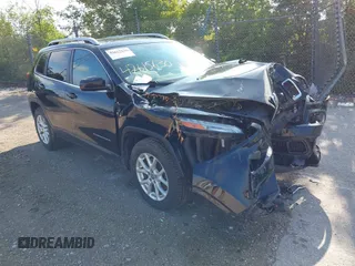 2018 Jeep Cherokee Latitude Plus z VIN 1C4PJMLX5JD500693, wystawiony jako IAAI lot #42615630 z przebiegiem 113 449 mil mil oraz . Historia ofert i sprzedaży dostępna na DreamBid. Obrazek 1.