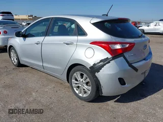 2014 Hyundai Elantra с VIN KMHD35LH8EU220585, выставлен на аукционе IAAI как лот 41960767 с пробегом 109 714 миль миль и . История ставок и продаж доступна на DreamBid. Изображение 3.
