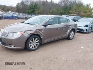 2012 Buick LaCrosse Leather with VIN 1G4GC5ER9CF204111, listed as a IAAI auction lot 42033655 with 152,895 mi miles. Bid and sale history available at carsss.com. Image 2.