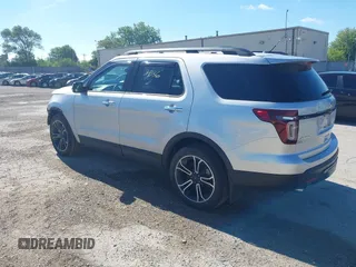 2014 Ford Explorer Sport z VIN 1FM5K8GT9EGA14259, wystawiony jako IAAI lot #42607836 z przebiegiem 83 178 mil mil oraz . Historia ofert i sprzedaży dostępna na DreamBid. Obrazek 3.