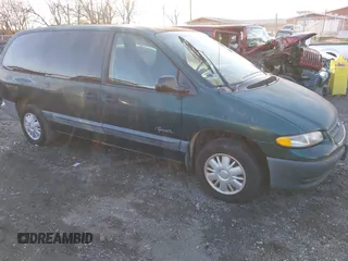 1997 Plymouth Voyager SE z VIN 2P4GP4439VR373682, wystawiony jako IAAI lot #41235466 z przebiegiem 187 421 mil mil oraz . Historia ofert i sprzedaży dostępna na DreamBid. Obrazek 1.