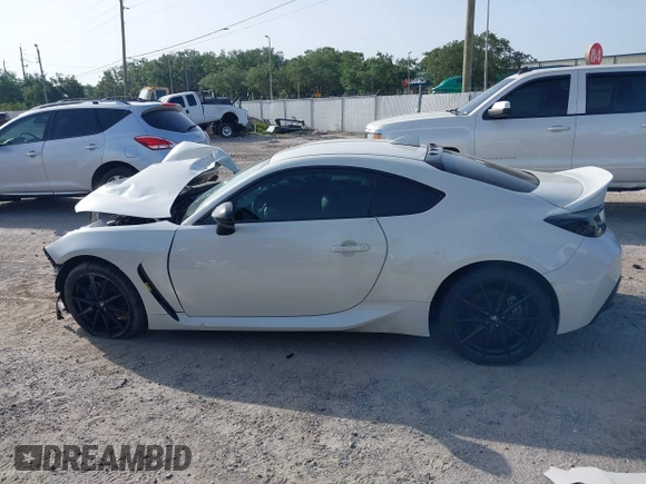 2022 Toyota 86 Premium with VIN JF1ZNBF14N8756370, listed as a IAAI auction lot 42431870 with Not provided miles and . Bid and sale history available at DreamBid. Image 15.
