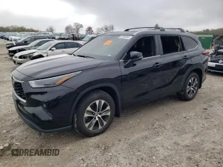2023 Toyota Highlander L with VIN 5TDKDRBH6PS041762, listed as a Copart auction lot 54960045 with 27,738 mi miles and Salvage title. Bid and sale history available at DreamBid. Image 1.