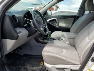 2009 Toyota RAV4 with VIN JTMZF33V795005999, listed as a Copart auction lot 53511085 with 85,100 mi miles and Salvage Title. Bid and sale history available at carsss.com. Image 7.