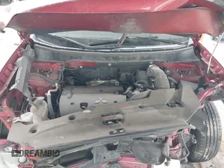2017 Mitsubishi Outlander ES z VIN JA4AP3AU5HZ027103, wystawiony jako IAAI lot #42125465 z przebiegiem 78 311 mil mil oraz . Historia ofert i sprzedaży dostępna na DreamBid. Obrazek 10.