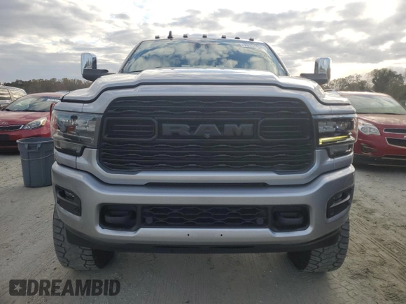 2020 Ram 2500 Limited z VIN 3C6UR5SL9LG282626, wystawiony jako Copart lot #78934634 z przebiegiem 121 895 mil mil oraz Szkoda całkowita • Salvage title. Historia ofert i sprzedaży dostępna na DreamBid. Obrazek 5.