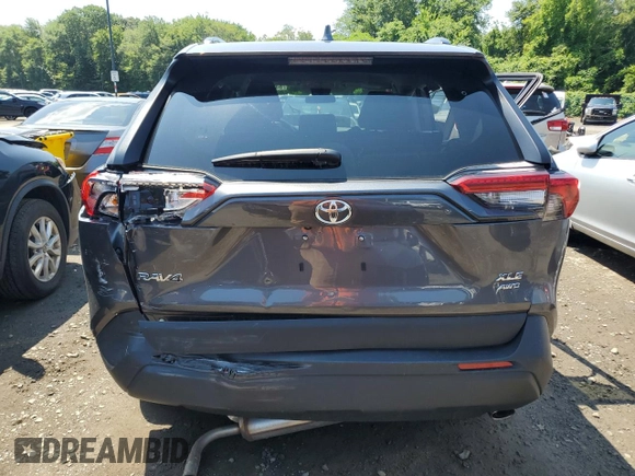 2024 Toyota RAV4 XLE with VIN 2T3P1RFV0RC431189, listed as a Copart auction lot 64742685 with 26,934 mi miles and Clean title. Bid and sale history available at DreamBid. Image 6.