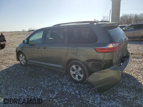 2018 Toyota Sienna LE Auto Access Seat with VIN 5TDKZ3DC6JS939172, listed as a Copart auction lot 47944615 with 130,984 mi miles and Clean Title. Bid and sale history available at carsss.com. Image 2.