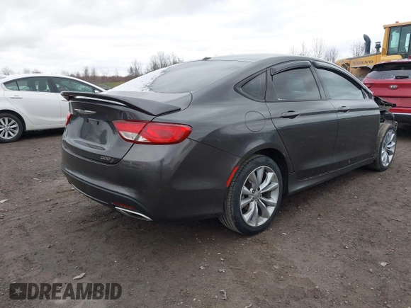 2015 Chrysler 200 S with VIN 1C3CCCBG9FN516065, listed as a IAAI auction lot 41921668 with 162,801 mi miles. Bid and sale history available at carsss.com. Image 4.