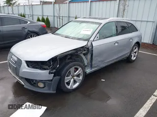 2015 Audi allroad A4 Premium Plus z VIN WA1UFAFL3FA017363, wystawiony jako IAAI lot #41890816 z przebiegiem 109 954 mil mil oraz . Historia ofert i sprzedaży dostępna na DreamBid. Obrazek 19.