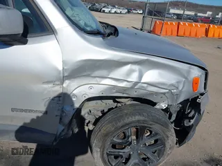 2018 Jeep Renegade Latitude z VIN ZACCJBBB3JPG88611, wystawiony jako IAAI lot #41412279 z przebiegiem 78 929 mil mil oraz . Historia ofert i sprzedaży dostępna na DreamBid. Obrazek 6.