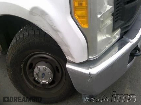 2017 Ford F-250 XL z VIN 1FT7W2AT4HEB41136, wystawiony jako IAAI lot #42490464 z przebiegiem 195 459 mil mil oraz . Historia ofert i sprzedaży dostępna na DreamBid. Obrazek 1.