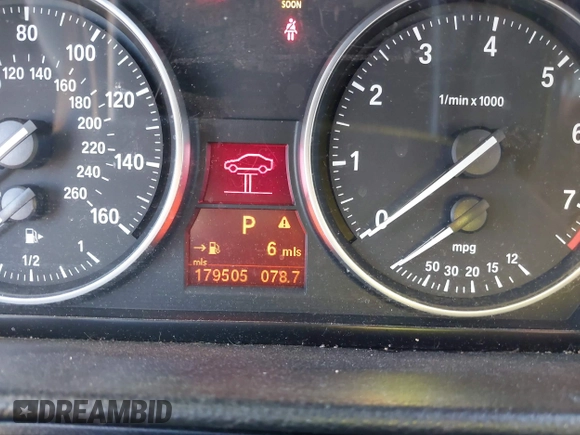 2006 BMW 3 Series 330i с VIN WBAVB33566KR76948, выставлен на аукционе IAAI как лот 41949725 с пробегом 179 505 миль миль и . История ставок и продаж доступна на DreamBid. Изображение 15.