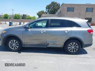 2016 Kia Sorento LX with VIN 5XYPG4A51GG077296, listed as a IAAI auction lot 42385823 with 137,076 mi miles and . Bid and sale history available at DreamBid. Image 14.