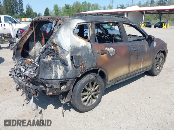 2018 Nissan Rogue SV with VIN KNMAT2MT9JP525966, listed as a IAAI auction lot 42119081 with Not Provided miles and . Bid and sale history available at DreamBid. Image 4.