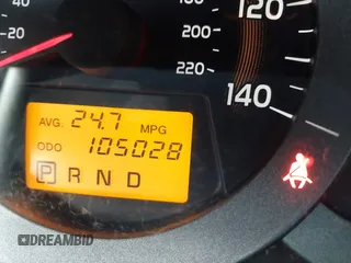 2012 Toyota RAV4 Limited z VIN JTMDF4DV4C5056172, wystawiony jako IAAI lot #41675123 z przebiegiem 105 028 mil mil oraz . Historia ofert i sprzedaży dostępna na DreamBid. Obrazek 15.