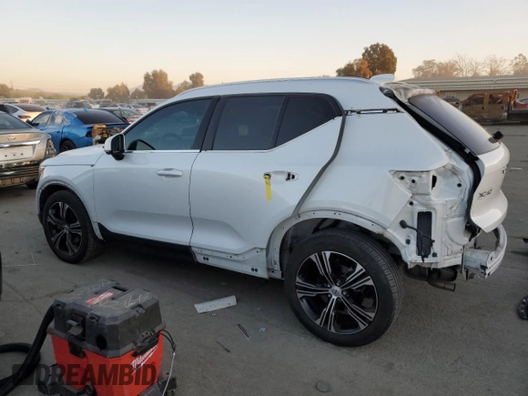 2019 Volvo XC40 Inscription с VIN YV4162UL2K2057274, выставлен на аукционе Copart как лот 89395525 с пробегом 30 540 миль миль и Списание • Salvage title. История ставок и продаж доступна на DreamBid. Изображение 2.