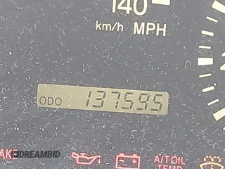 2002 Lexus RX 300 z VIN JTJHF10U920248564, wystawiony jako IAAI lot #42286016 z przebiegiem 137 595 mil mil oraz . Historia ofert i sprzedaży dostępna na DreamBid. Obrazek 7.