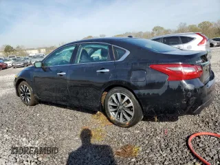 2018 Nissan Altima 2.5 S with VIN 1N4AL3AP9JC113427, listed as a Copart auction lot 50555325 with 177,138 mi miles and Salvage Title. Bid and sale history available at carsss.com. Image 2.
