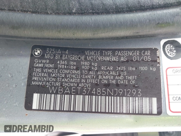 2005 BMW 3 Series 325i with VIN WBAET37485NJ91293, listed as a IAAI auction lot 41714734 with 170,996 mi miles. Bid and sale history available at carsss.com. Image 9.