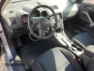 2009 Scion tC z VIN JTKDE167590296040, wystawiony jako Copart lot #58440895 z przebiegiem 171 825 mil mil oraz Szkoda całkowita • Salvage title. Historia ofert i sprzedaży dostępna na DreamBid. Obrazek 8.
