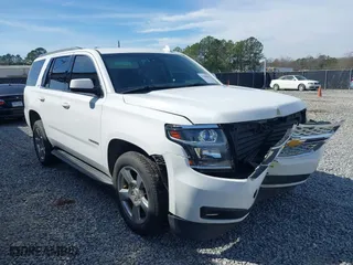 2017 Chevrolet Tahoe LT with VIN 1GNSCBKC1HR245813, listed as a IAAI auction lot 41588634 with 203,001 mi miles. Bid and sale history available at carsss.com. Image 1.