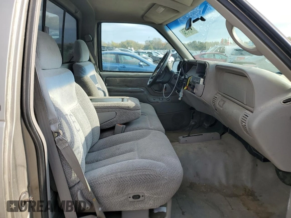 1998 Chevrolet Silverado 1500 with VIN 1GCEK14R9WZ155388, listed as a Copart auction lot 77624754 with 206,464 mi miles and Salvage Title. Bid and sale history available at DreamBid. Image 10.