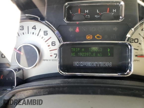 2008 Ford Expedition Max Limited with VIN 1FMFK19548LA10271, listed as a Copart auction lot 54533325 with 192,397 mi miles and Salvage title. Bid and sale history available at DreamBid. Image 9.