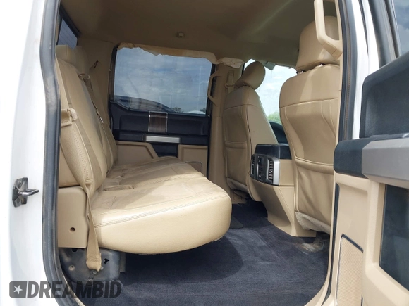 2015 Ford F-150 XLT w/HD Payload Pkg with VIN 1FTFW1EG0FKD99316, listed as a IAAI auction lot 42024645 with 275,335 mi miles. Bid and sale history available at carsss.com. Image 8.