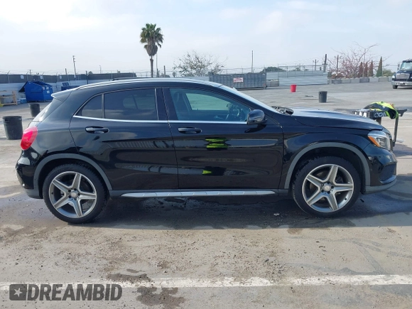2015 Mercedes-Benz GLA 250 z VIN WDCTG4GB1FJ119633, wystawiony jako IAAI lot #42085473 z przebiegiem 149 109 mil mil oraz . Historia ofert i sprzedaży dostępna na DreamBid. Obrazek 13.