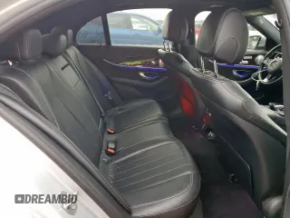 2017 Mercedes-Benz E 300 Luxury z VIN WDDZF4KB7HA057948, wystawiony jako Copart lot #55938655 z przebiegiem 97 828 mil mil oraz Szkoda całkowita • Salvage title. Historia ofert i sprzedaży dostępna na DreamBid. Obrazek 10.