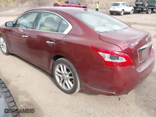 2011 Nissan Maxima 3.5 SV with VIN 1N4AA5AP0BC836201, listed as a IAAI auction lot 41507377 with 237,803 mi miles. Bid and sale history available at carsss.com. Image 3.