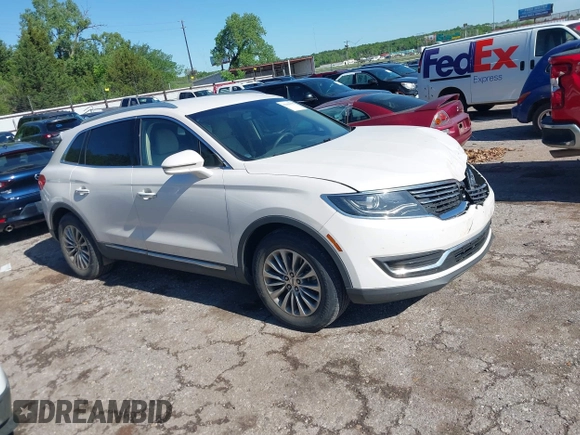 2017 Lincoln MKX Select z VIN 2LMPJ6KR0HBL15191, wystawiony jako IAAI lot #42161196 z przebiegiem 75 292 mil mil oraz . Historia ofert i sprzedaży dostępna na DreamBid. Obrazek 13.