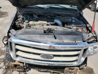 2002 Ford F-350 XL with VIN 1FTSW31F02EA71894, listed as a Copart auction lot 61207415 with 236,159 mi miles and Non repairable. Bid and sale history available at DreamBid. Image 11.