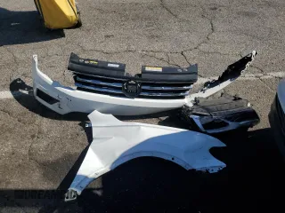 2021 Volkswagen Tiguan S z VIN 3VV1B7AX8MM146962, wystawiony jako Copart lot #56416195 z przebiegiem 113 002 mil mil oraz Szkoda całkowita • Salvage title. Historia ofert i sprzedaży dostępna na DreamBid. Obrazek 13.