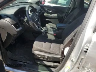2022 GMC Terrain SLE with VIN 3GKALTEV7NL250321, listed as a Copart auction lot 53404475 with 31,502 mi miles and Salvage title. Bid and sale history available at DreamBid. Image 7.