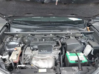 2015 Toyota RAV4 LE with VIN JTMBFREV0FJ044955, listed as a IAAI auction lot 41965740 with 119,311 mi miles. Bid and sale history available at carsss.com. Image 10.