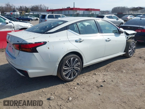 2023 Nissan Altima SL with VIN 1N4BL4EV7PN333570, listed as a IAAI auction lot 41697717 with 16,499 mi miles and . Bid and sale history available at DreamBid. Image 4.
