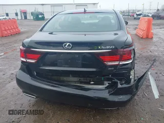 2017 Lexus LS 460 z VIN JTHCL5EF8H5028107, wystawiony jako IAAI lot #41677116 z przebiegiem 73 133 mil mil oraz . Historia ofert i sprzedaży dostępna na DreamBid. Obrazek 16.