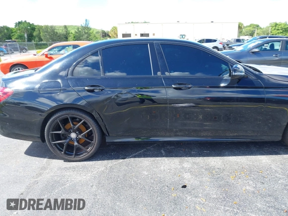 2017 Mercedes-Benz E 300 Luxury with VIN WDDZF4JB8HA054123, listed as a IAAI auction lot 39716802 with 112,008 mi miles and . Bid and sale history available at carsss.com. Image 16.