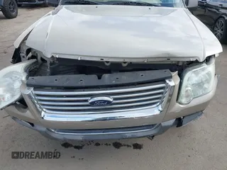 2006 Ford Explorer XLT with VIN 1FMEU73896ZA03371, listed as a IAAI auction lot 42100572 with 174,804 mi miles. Bid and sale history available at carsss.com. Image 12.