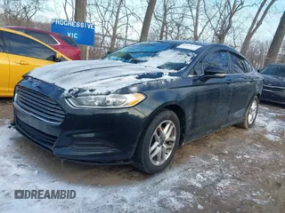 2014 Ford Fusion SE with VIN 3FA6P0H73ER260767, listed as a IAAI auction lot 41635710 with 134,445 mi miles. Bid and sale history available at carsss.com. Image 2.