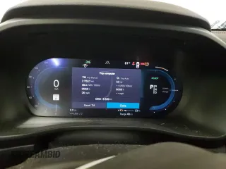 2023 Volvo XC40 Ultimate с VIN YV4ED3UM1P2029494, выставлен на аукционе Copart как лот 85141124 с пробегом 8 539 миль миль и Списание • Salvage title. История ставок и продаж доступна на DreamBid. Изображение 9.