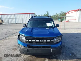 2024 Ford Bronco Sport Outer Banks z VIN 3FMCR9C61RRF36536, wystawiony jako IAAI lot #42363040 z przebiegiem 5 789 mil mil oraz . Historia ofert i sprzedaży dostępna na DreamBid. Obrazek 12.
