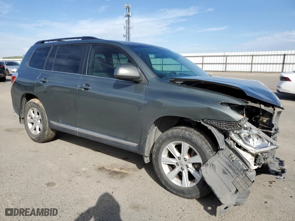 2013 Toyota Highlander with VIN 5TDZK3EH9DS116754, listed as a Copart auction lot 46704665 with 229,423 mi miles and Salvage Title. Bid and sale history available at carsss.com. Image 4.